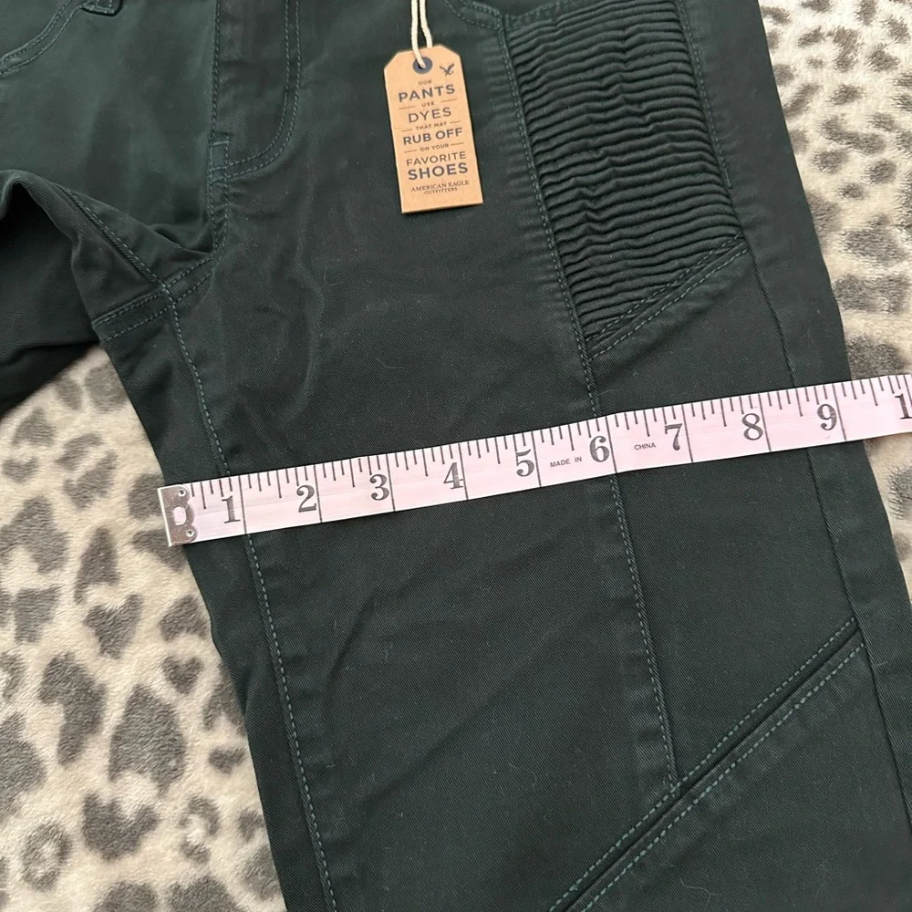 2013 American Eagle Jegging Ankle in Black Size 4 Long Women’s